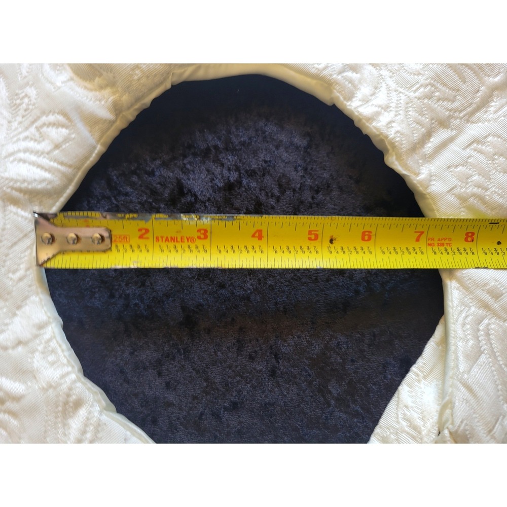 Large Cream White Ivory Christmas Tree Skirt 56" Rope Trim Embroidered elegant - Picture 6 of 10